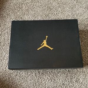 Jordan 1 Mid Pinksicle